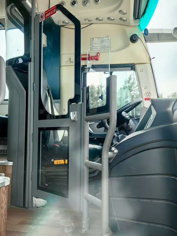 Autobus Foton Diesel Usato 50 Posti, Sospensioni a Balestra, Navetta, Scuola, Aeroporto, Chiesa, Pullman