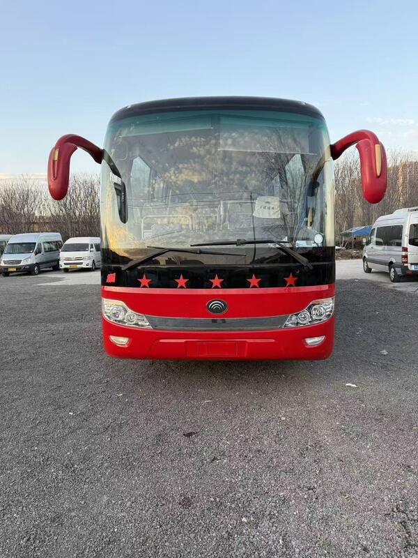 Autobus usato Yu-tong ZK6121 Yuchai 330cv LHD/RHD Molle a balestra 65 posti Trasporto di lusso con aria condizionata