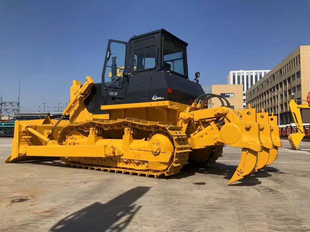 Nuovo arrivo Bulldozer cingolato di marca cinese usato Capacità benna 23,45 tonnellate In eccellenti condizioni Potenza nominale 162 kW 7,8 L Per costruzioni In eccellenti condizioni