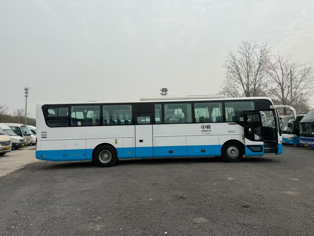 Autobus usati Yutong Zk6125 Yuchai 330cv Sospensioni a balestra 65 posti Lusso per trasporto o lunga percorrenza