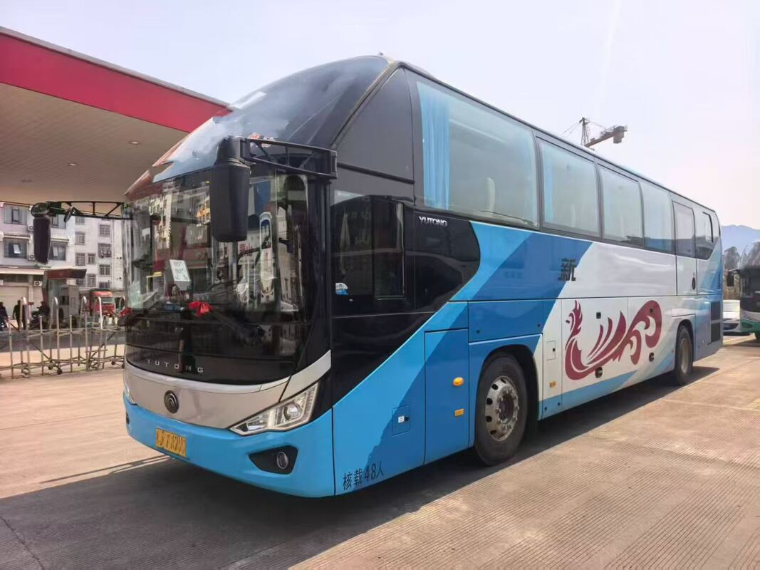 Used Coach Buses Yutong Zk6128 Weichai 375hp Euro 5 Leaf Spring 48 Seats  Lux Transport With Air Condition For Shuttle or Long Distance