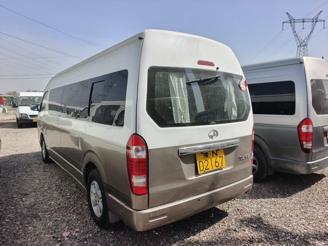Autobus Hiace Usati Jiulong Isuzu Motore Euro 4 Diesel 18 posti con aria condizionata per navetta o breve distanza