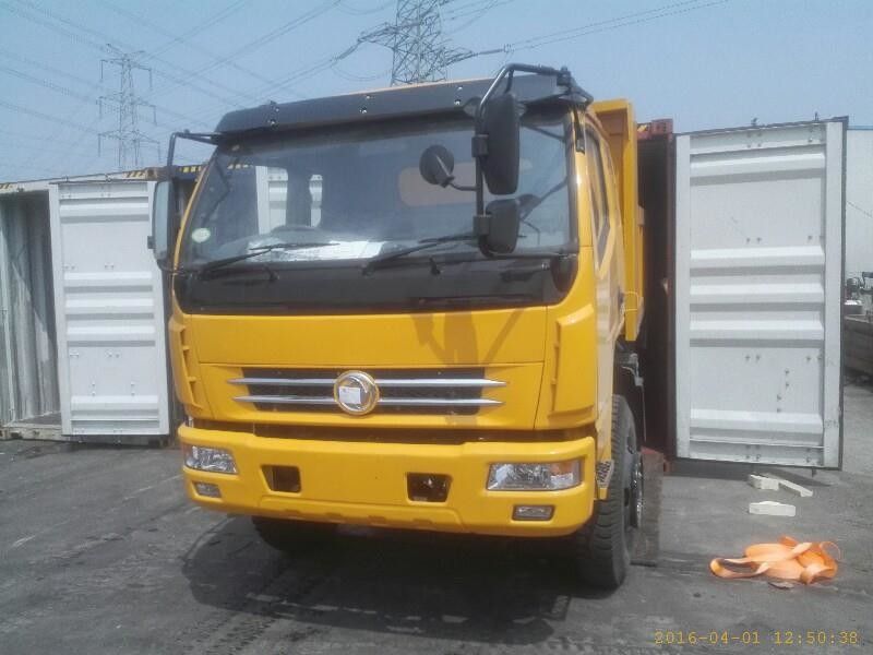Limite di emissione dell'euro 3 di marca di Dongfeng utilizzato modo degli autocarri a cassone dell'azionamento 4×2