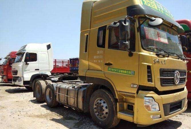 limite di emissione dell'euro III di marca del camion DONGFENG del trattore utilizzato modo dell'azionamento 6x4