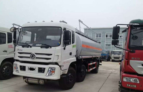 Autocisterne utilizzate diesel 5 tonnellate - 16 tonnellate di capacità di carico con differente telaio di marca