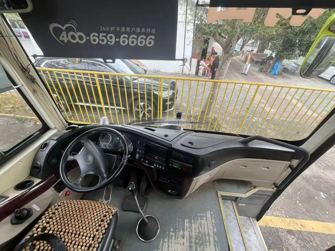 Autobus per passeggeri di seconda mano Yut-ong ZK6996 a lunga percorrenza da 39 posti