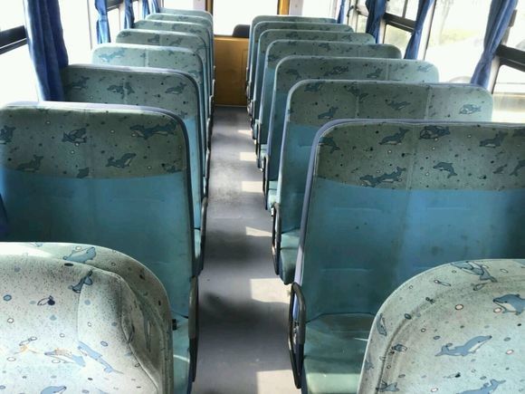 Il diesel di LHD modella la scuola Van, piccoli scuolabus utilizzati della seconda mano con 37 sedili