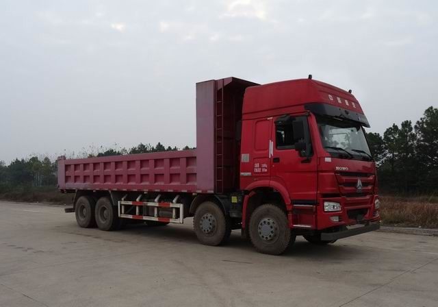 Marca dell'autocarro con cassone ribaltabile della seconda mano di modo dell'azionamento 8×4 SINOTRUK HOWO 2014 anni