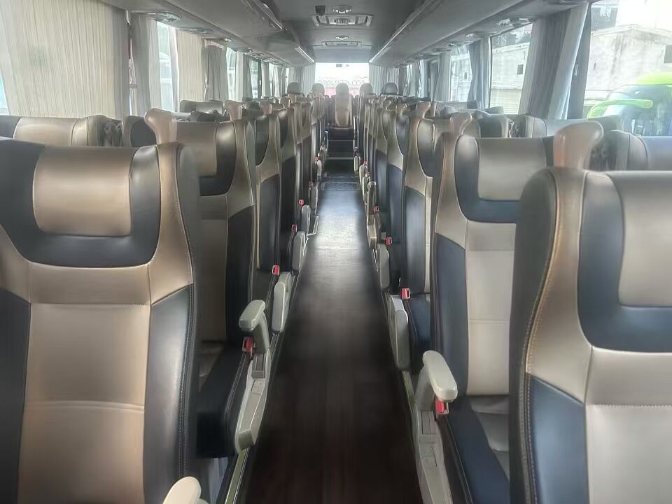 Yutong usato 6122 autobus passeggeri di giro utilizzato motore diesel Weichai dell'autobus da 54 posti per l'Africa
