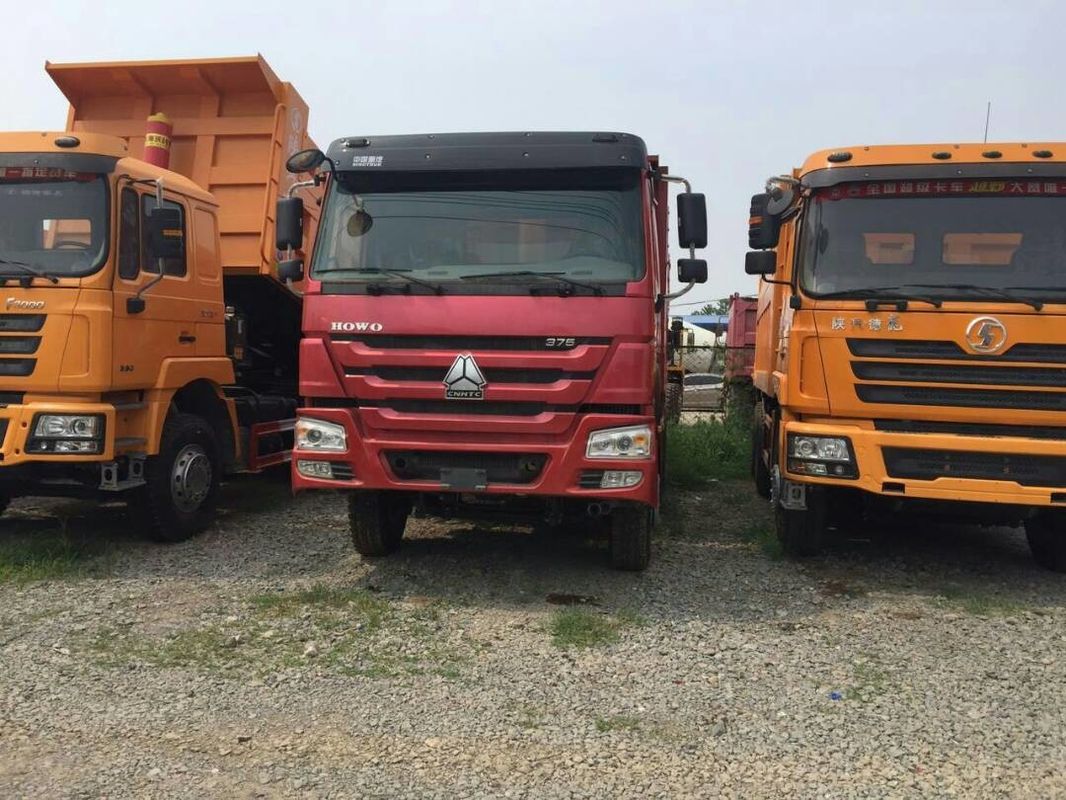 Autocarro con cassone ribaltabile utilizzato di capacità di carico utile da 30 tonnellate, autocarri a cassone utilizzati marca di HOWO
