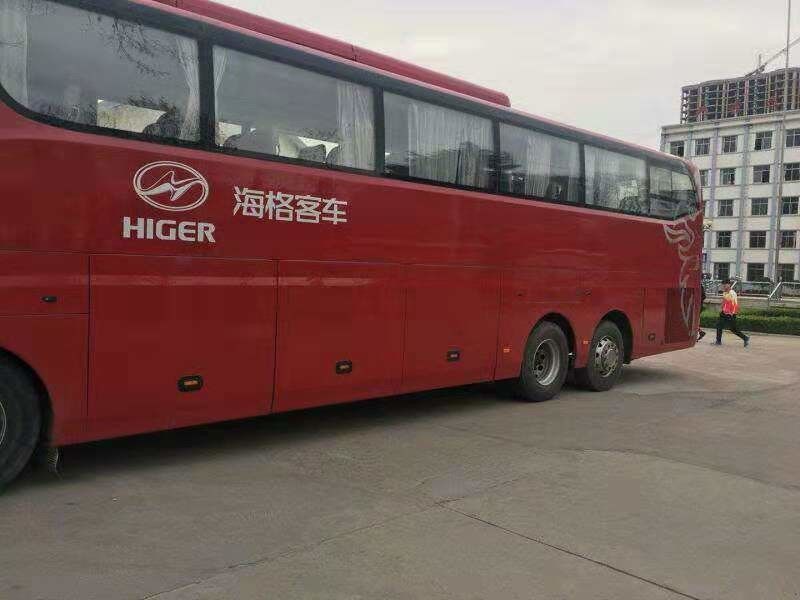 Bus del passeggero utilizzato sedili di lusso IV/V 24-57 di Euro della vettura della mano KLQ6122 secondo