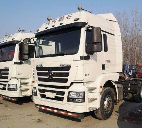 La marca bianca di Shacman ha usato il diesel manuale dell'euro V dei rimorchi di trattore 350hp 2017 anni