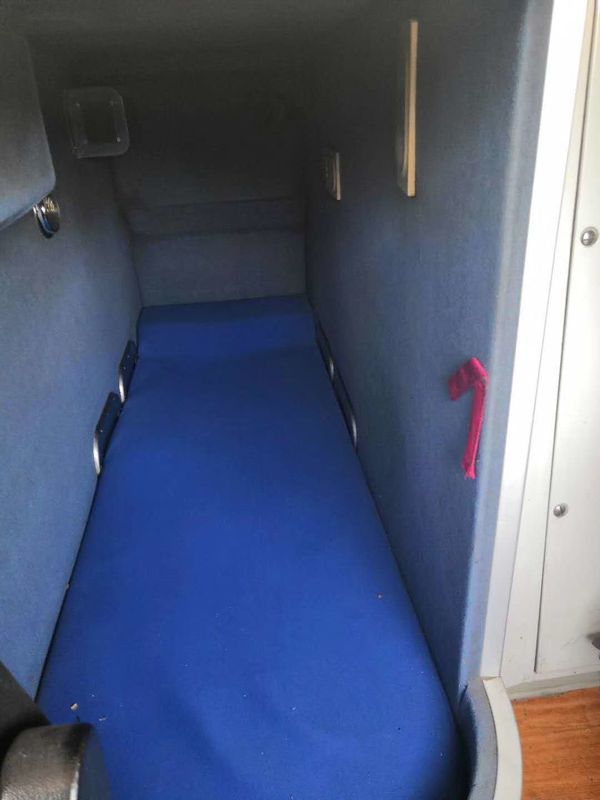 Yutong usato 2013 anni trasporta 59 Seaters uno strato e mezza direzione della mano sinistra