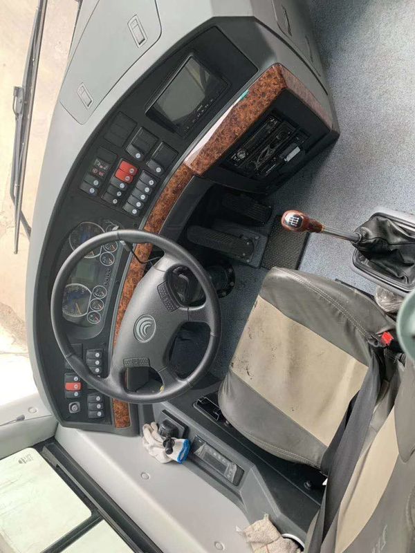Bus del sottobicchiere utilizzato Yutong del motore LHD di YC un diesel 55 Seat da 2015 anni 12 metri