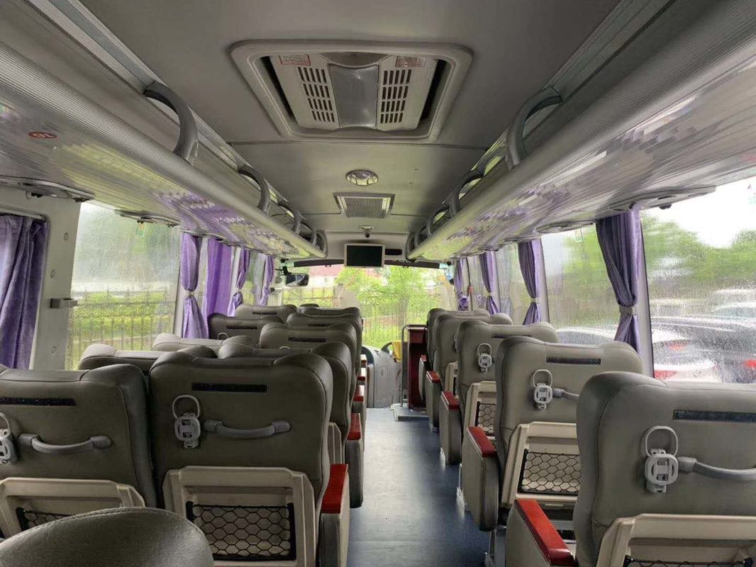Bus della città di Yutong di serie ZK6858, mano sinistra diesel del bus di Seater di bianco 19 che dirige 2015 anni