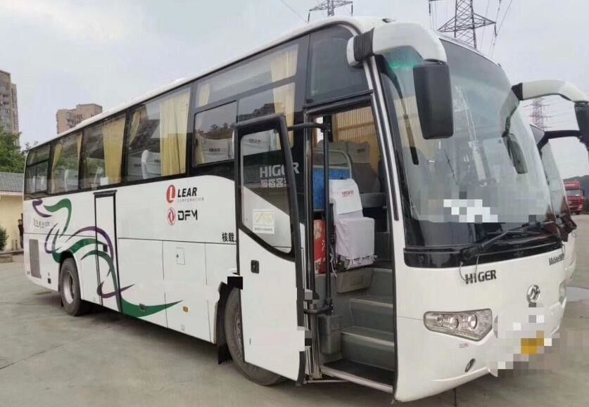 bus utilizzato della vettura del motore diesel di lunghezza 10m un'più alta marca di 2013 sedili di anno 47