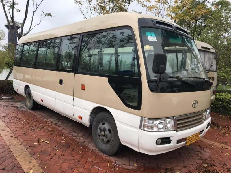 Il sottobicchiere di Toyota di 2010 anni ha usato l'altezza del bus del motore diesel 2585mm dei sedili 15B del bus 23