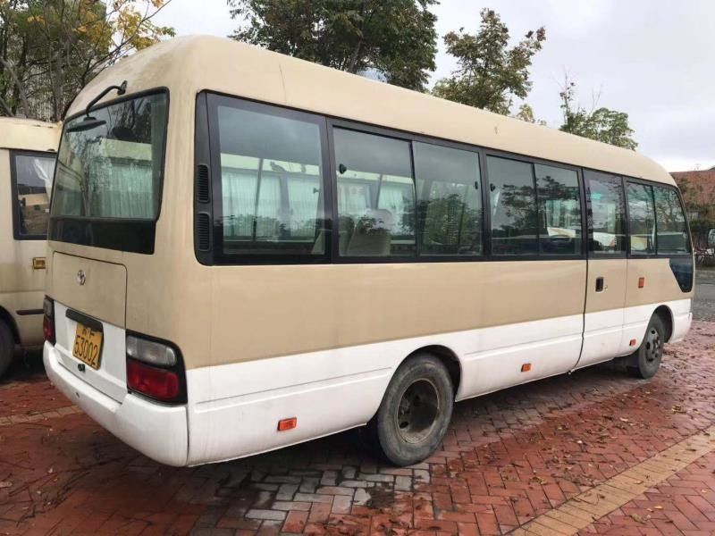 Il sottobicchiere di Toyota di 2010 anni ha usato l'altezza del bus del motore diesel 2585mm dei sedili 15B del bus 23
