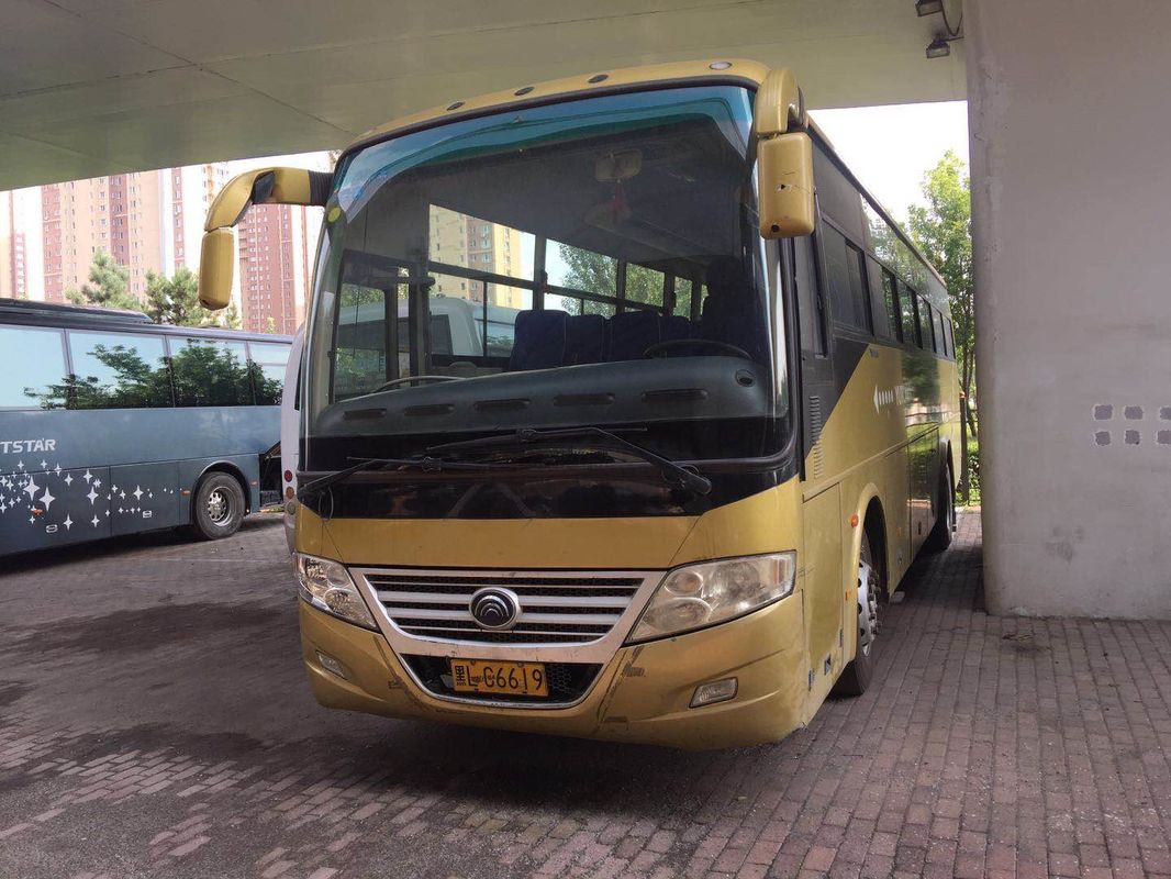 I sedili del bus ZK6112D 52 di Yutong usati motore anteriore diesel ingialliscono il modello della guida a sinistra