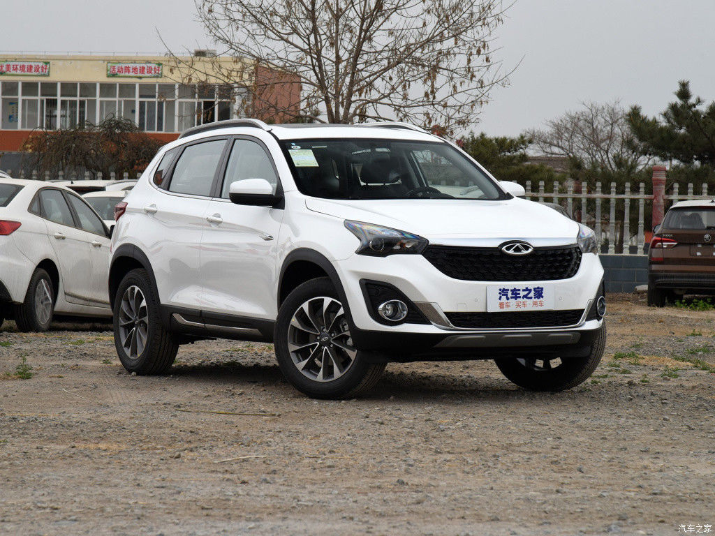 2018 anni TIGGO 7 a LHD di bianchi 5 - 7 mini delle auto usate dei sedili della benzina modo dell'azionamento del combustibile