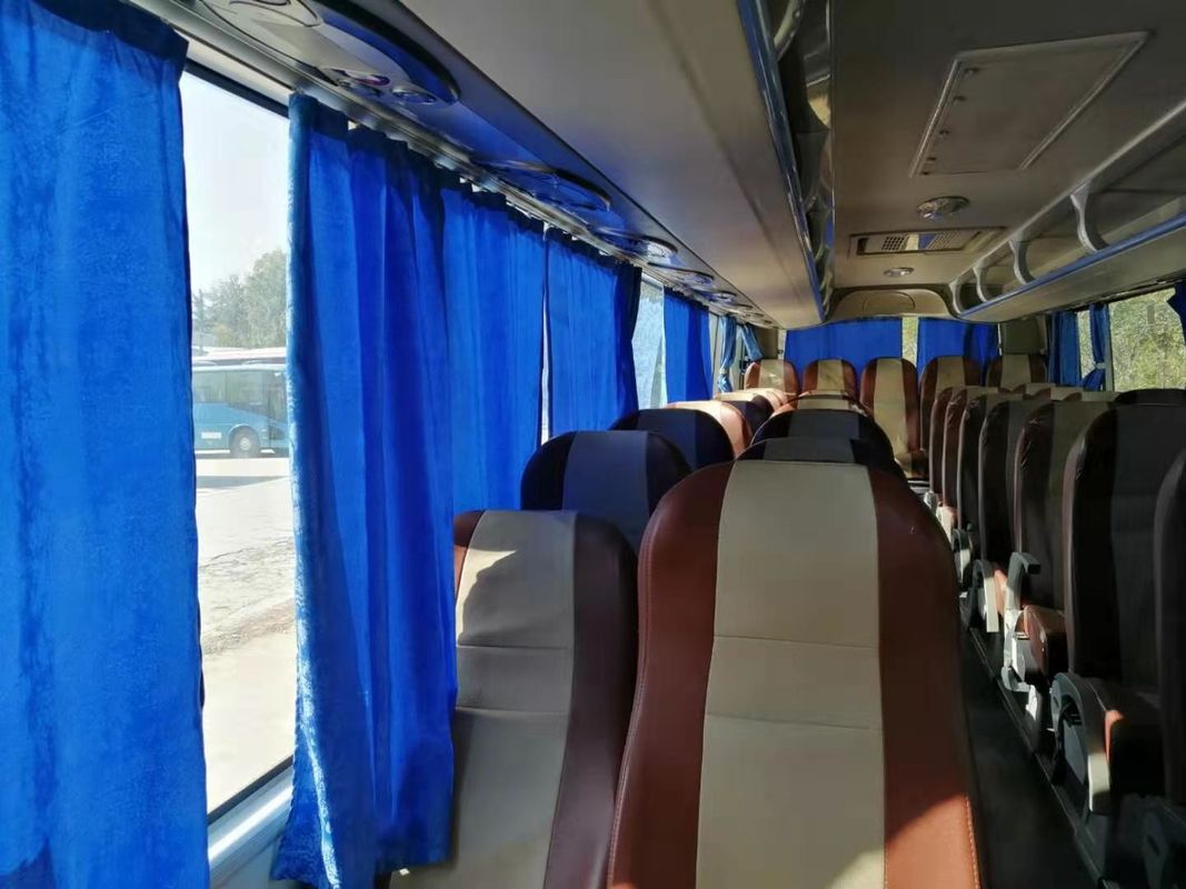 Buona condizione del bus della mano di colore bianco la seconda 2010 anni 39 mette il modello a sedere di Yutong 6908