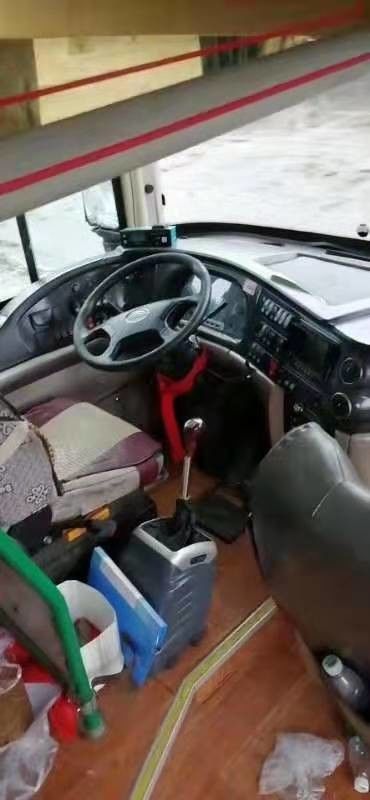 100km/H la velocità massima Yutong usato trasporta uno e mezzo Decker 50 mette 2011 anno a sedere