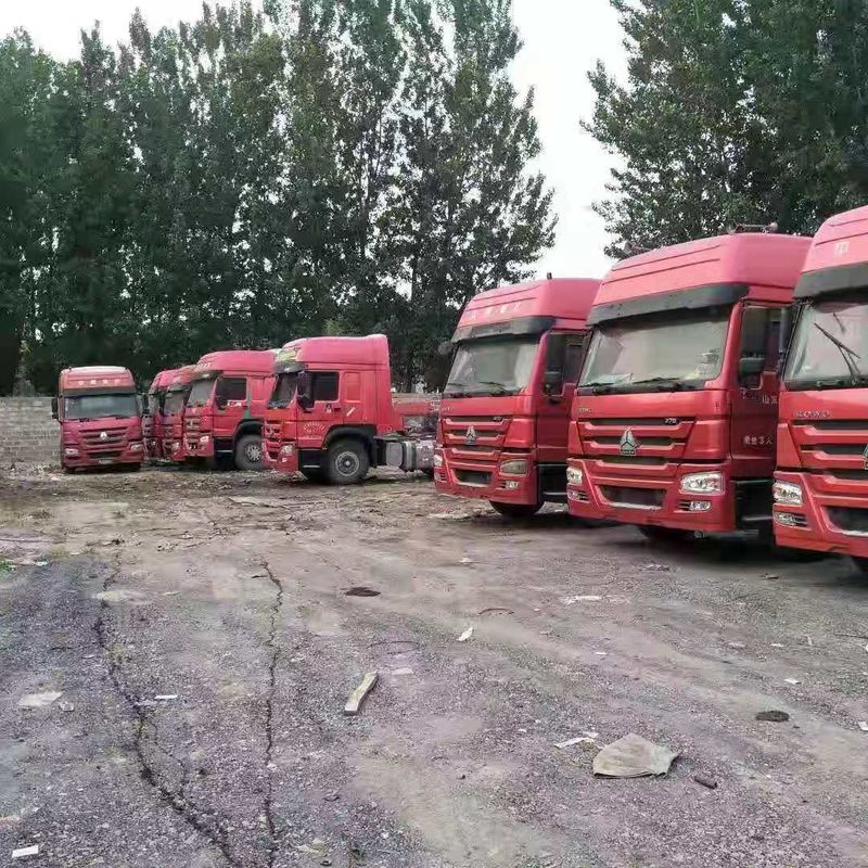 Il potere diesel ha utilizzato il camion della testa del trattore del camion 375hp del trattore per il trasporto