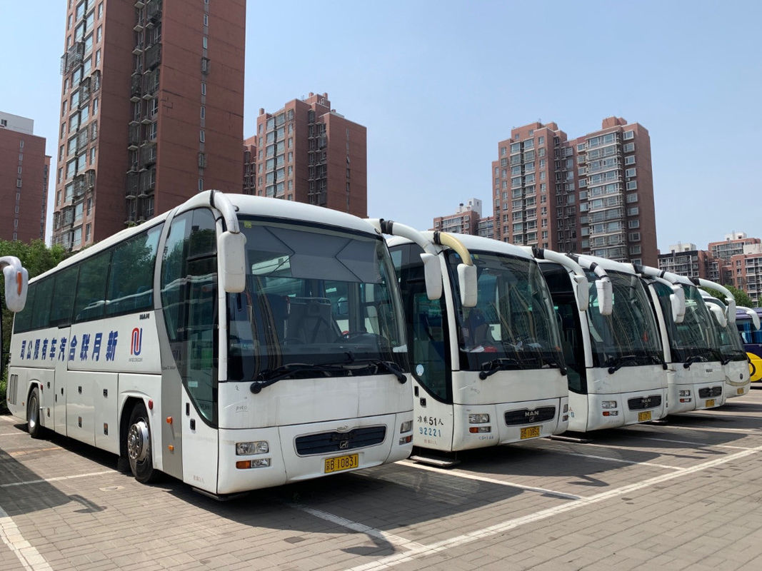 2012 bus ZK6110 della mano della primavera dei sedili LHD di Yutong 51 di anno secondo con colore bianco
