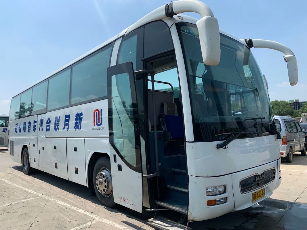 Il bus utilizzato di Yutong da vendere modella ZK6122 la doppia buona condizione d'acciaio dell'euro III del telaio delle porte 51Seats