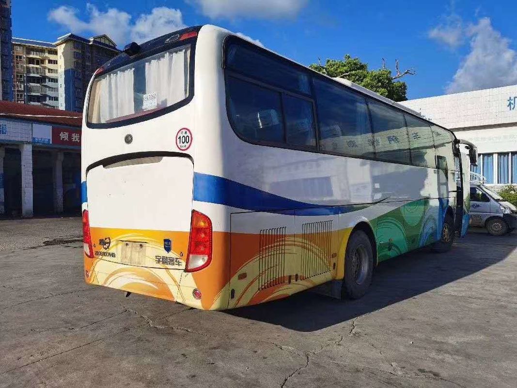 100km/H 180kw 45 mette Zk6107 secondo la mano a sedere Yutong trasporta la buona condizione usata del bus di Yutong con CA