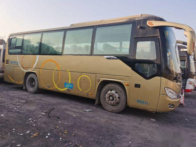 i sedili Yutong ZK6878 di lunghezza 37 di 8.7m hanno usato porta LHD del bus del passeggero la singola