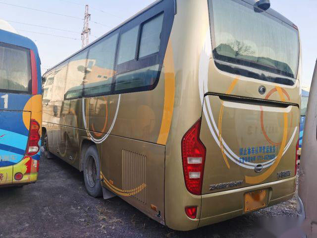 i sedili Yutong ZK6878 di lunghezza 37 di 8.7m hanno usato porta LHD del bus del passeggero la singola