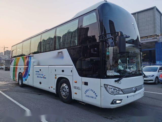 Bus utilizzati sedili del passeggero Zk6118 336kw 49 Yutong telaio Weichai 336kw dell'airbag da 2017 anni