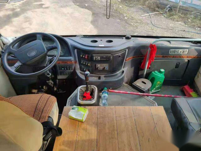 Porte del telaio d'acciaio del bus del passeggero usate LHD dei sedili di iso Yutong ZK6752D 29 singole