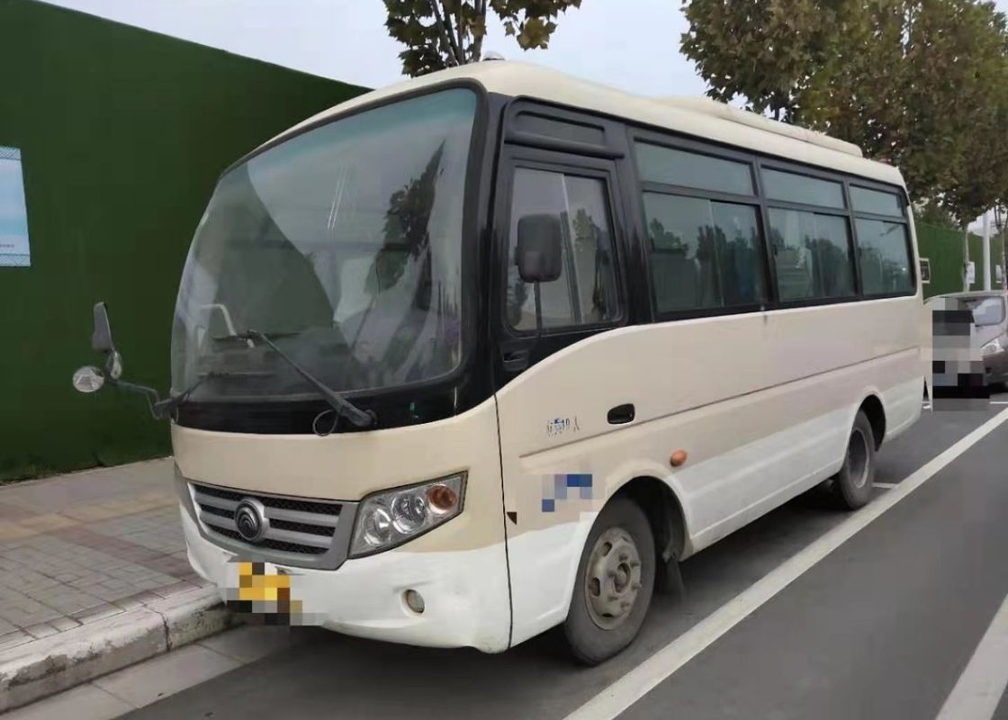 2011 anno ha usato il modello ZK6608 della guida a sinistra dei sedili del modello ZK6608 19 del bus di Yutong nessun asse di incidente 2