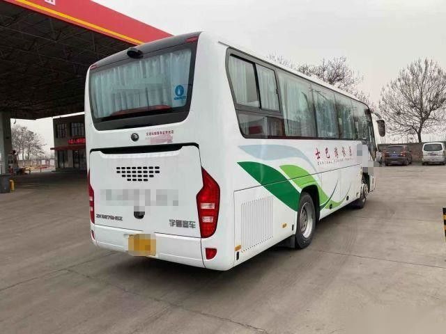Il telaio singolo di guida lasciato dell'airbag delle porte VIP di lusso mette il passeggero a sedere che usato il bus ha usato i sedili di marca ZK6908 38 del bus di Yutong