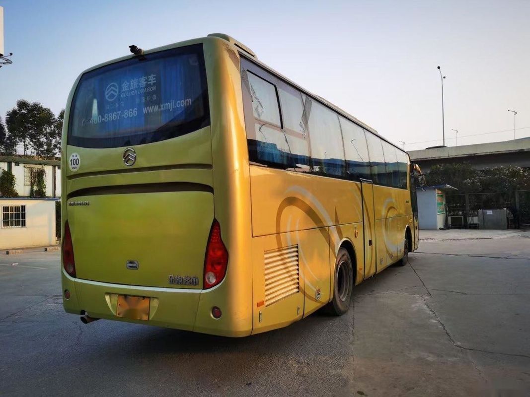 La buona condizione usata di Bus Left Steering della vettura con i sedili di modello XML6102 45 dell'euro III di CA ha usato Dragon Bus dorato