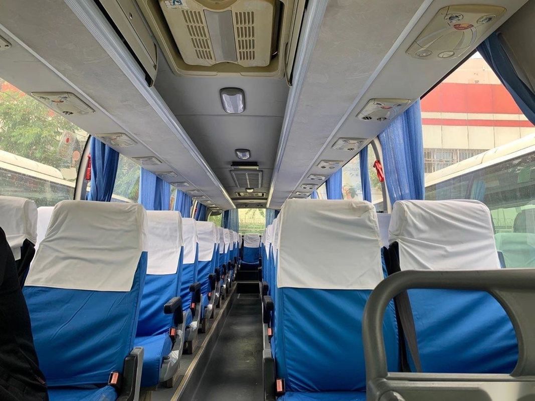 I sedili usati di Bus Ankai HFF6120 51 della vettura hanno usato l'imballaggio di nudo del motore 228kw di Yuchai del bus del passeggero