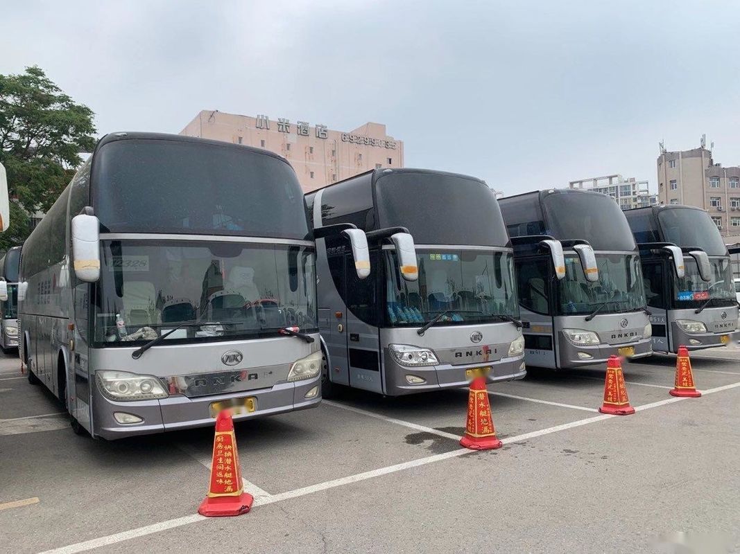 I sedili usati di Bus Ankai HFF6120 51 della vettura hanno usato l'imballaggio di nudo del motore 228kw di Yuchai del bus del passeggero
