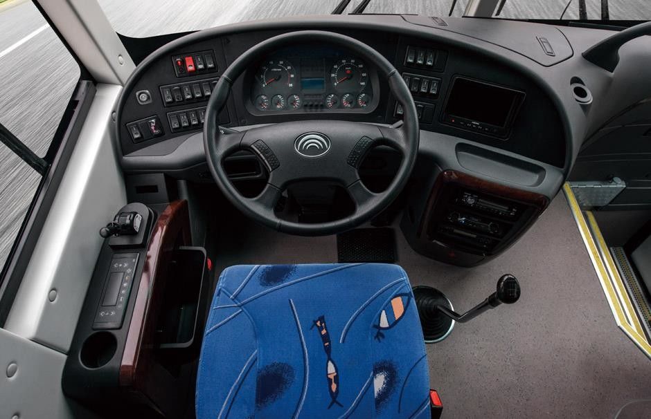 6 sedili posteriori ZK6858 del motore 35 del bus nuovissimo del yutong della gomma con il prezzo del disoucnt nella promozione
