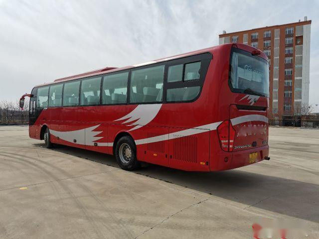 ZK6122 ha utilizzato la vettura che Bus Yutong Brand 55 mette 2017 sedili a sedere d'acciaio del telaio VIP del motore posteriore basso di chilometro