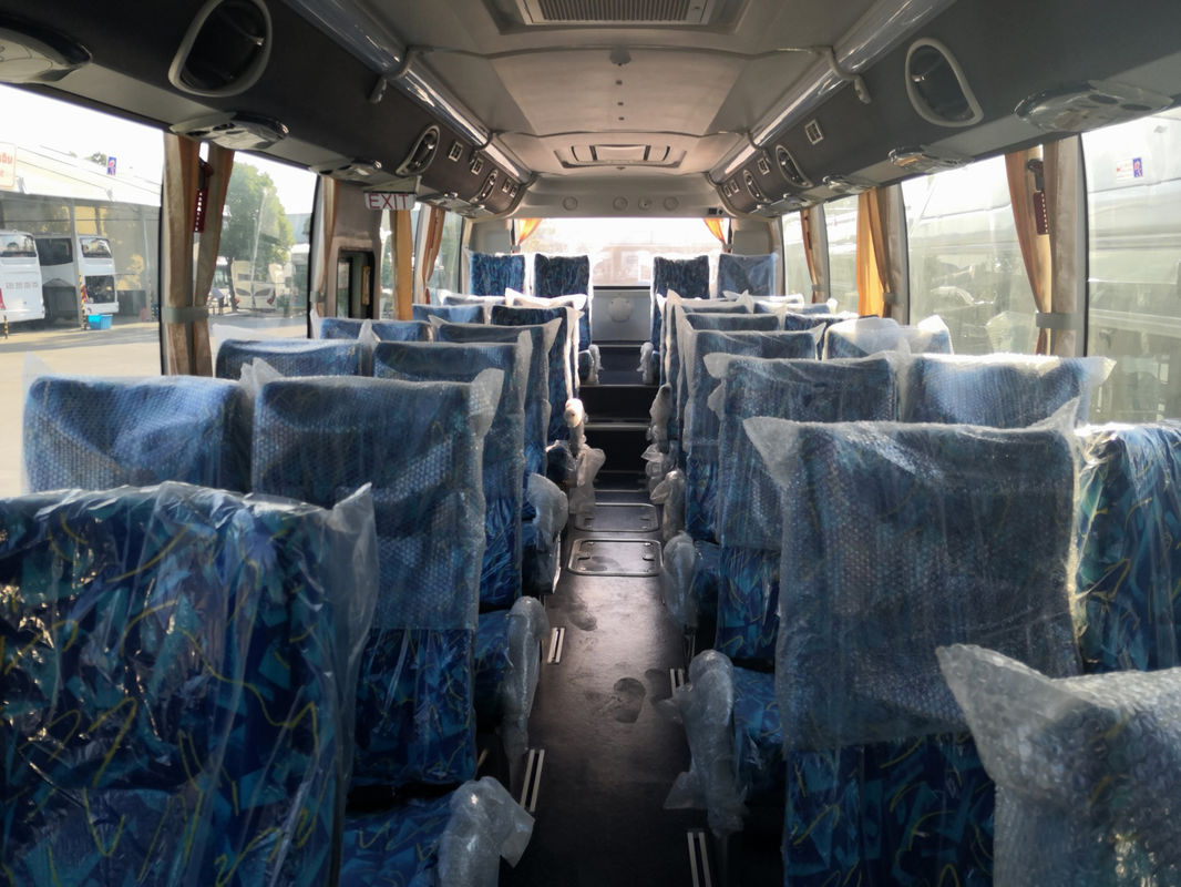 La nuova vettura Bus SLK6930D 35 di Shenlong mette il nuovo bus a sedere di turismo della nuova guida a destra del bus con il motore diesel