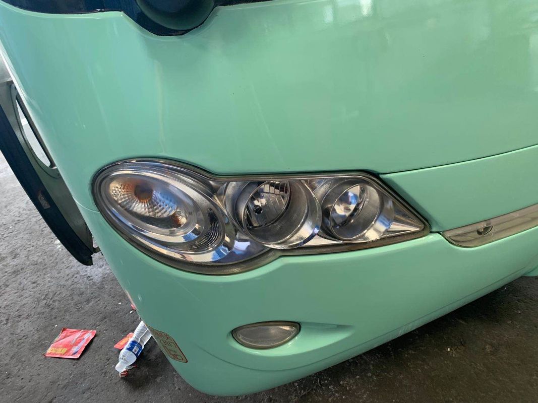 Il bus di giro utilizzato Kinglong XMQ6900 39 mette il bus a sedere di guida sinistro del passeggero utilizzato chilometro basso d'acciaio singolo del telaio della porta