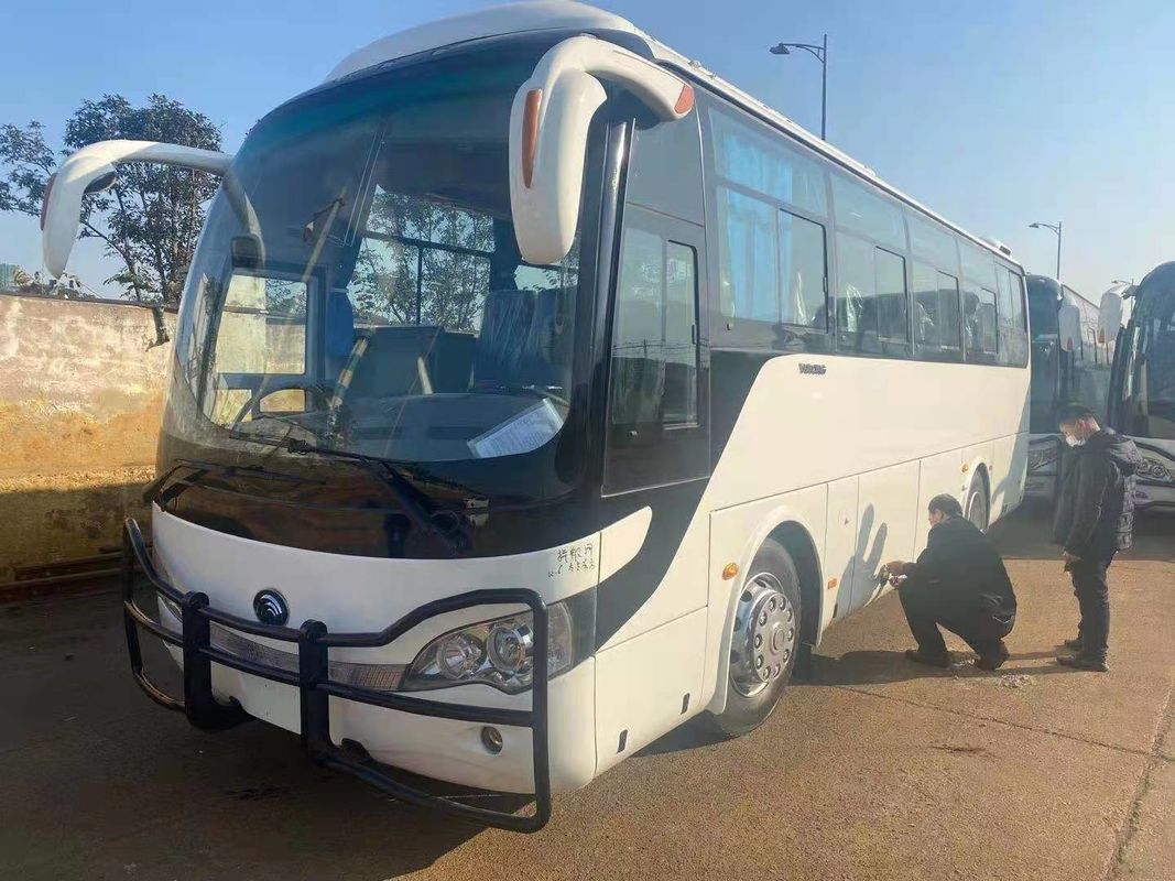 2012 anni Yutong usato diesel trasportano 51 il colore bianco dei sedili Zk6110 con il paraurti