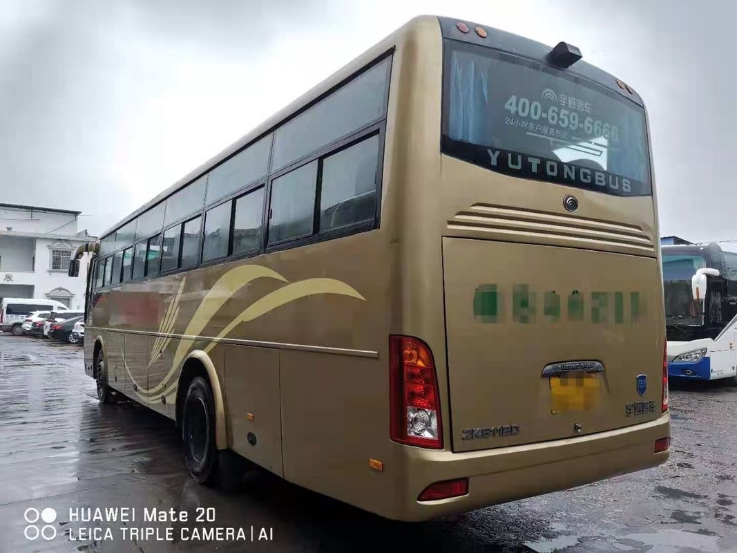 I sedili del bus ZK6112D 52 di Yutong usati motore anteriore diesel ingialliscono il modello della guida a sinistra