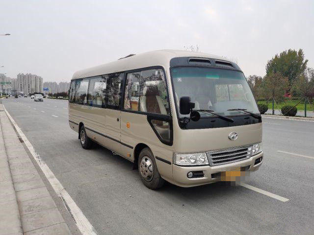 2015 bus del sottobicchiere utilizzato di anno 10 sedili il più alto, ha usato Mini Bus Coaster Bus 86kw con i sedili di lusso per l'affare