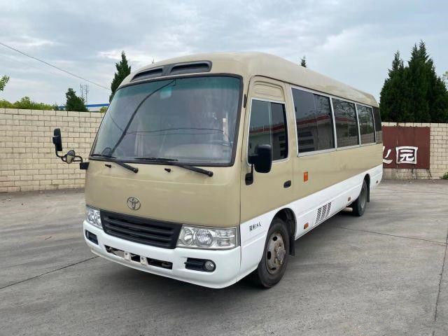 2011 il bus del sottobicchiere utilizzato di anno 18 sedile, LHD ha usato Mini Bus Toyota Coaster Bus con 2TR il motore a benzina, direzione sinistra