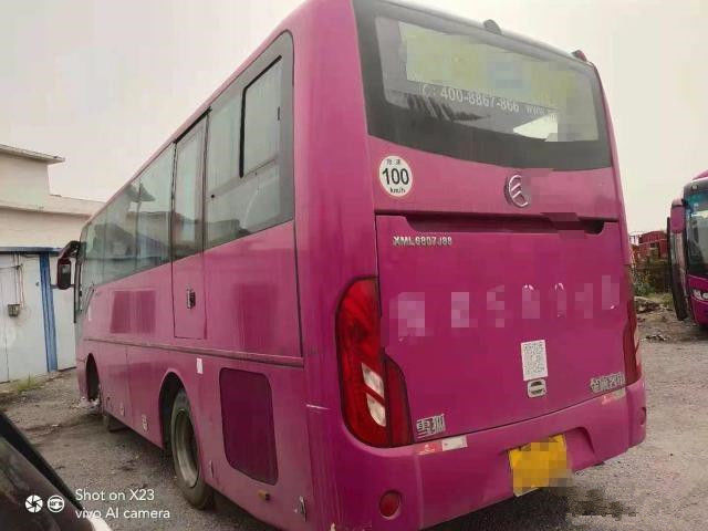 Il drago dorato corrente XML6807 ha utilizzato la vettura Bus che 33 sedili hanno utilizzato il motore diesel 140kw del bus nessun bus di incidente LHD