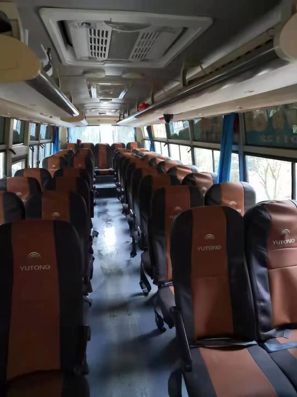 44 vettura utilizzata bus Bus di Yutong utilizzata sedili ZK6102D motori diesel della direzione LHD del motore della parte anteriore da 2014 anni
