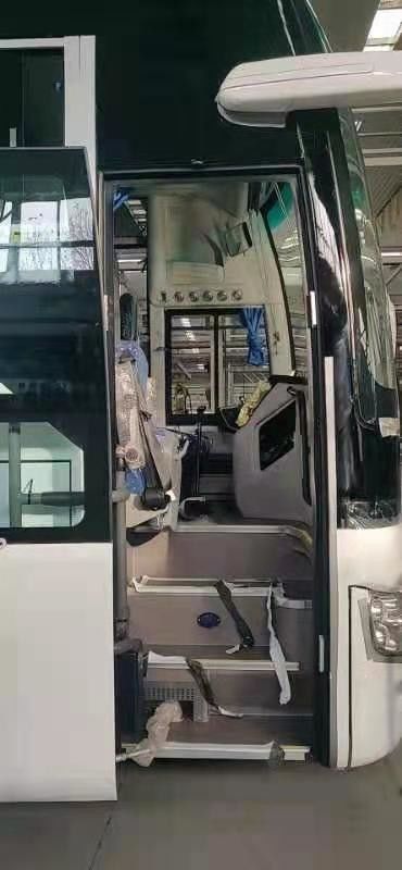 Nuovo motore posteriore dei motori diesel di Bus Steering LHD della vettura del nuovo del bus 55 dei sedili bus di Yutong ZK6112H9 nuovo